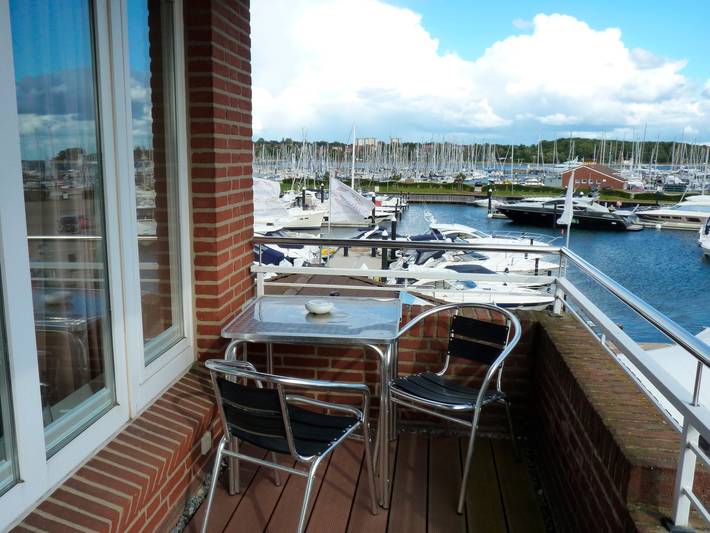 Appartement de vacances pour 2 personnes, avec balcon ainsi que piscine et sauna, animaux acceptés
