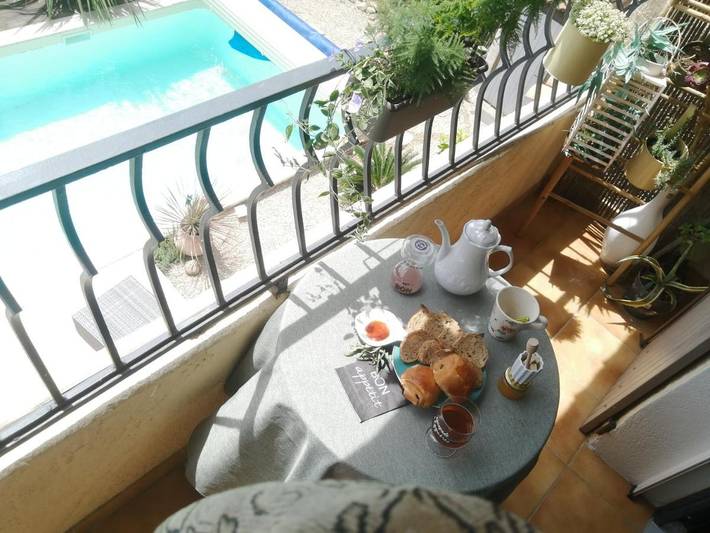 Gîte pour 2 personnes, avec vue et jardin à Eyguières - 4