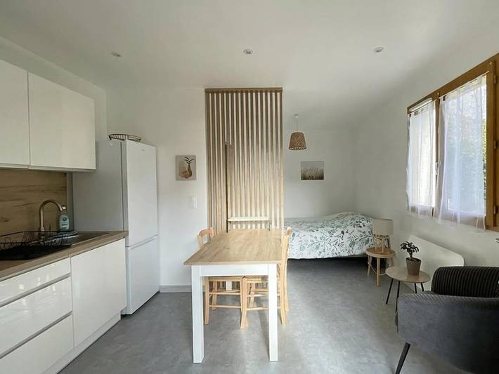 Gîte pour 2 personnes, avec terrasse dans Chignin - 2