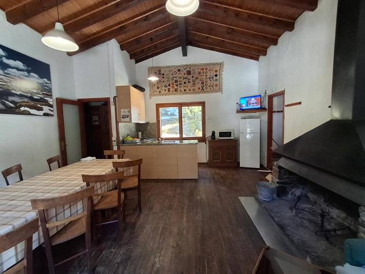 Casa rural para 10 personas, con vistas y jardín, Se admiten mascotas en Ripollès - 4