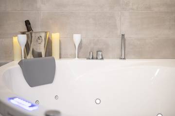 Ferienwohnung für 4 Personen, mit Whirlpool in Colmar