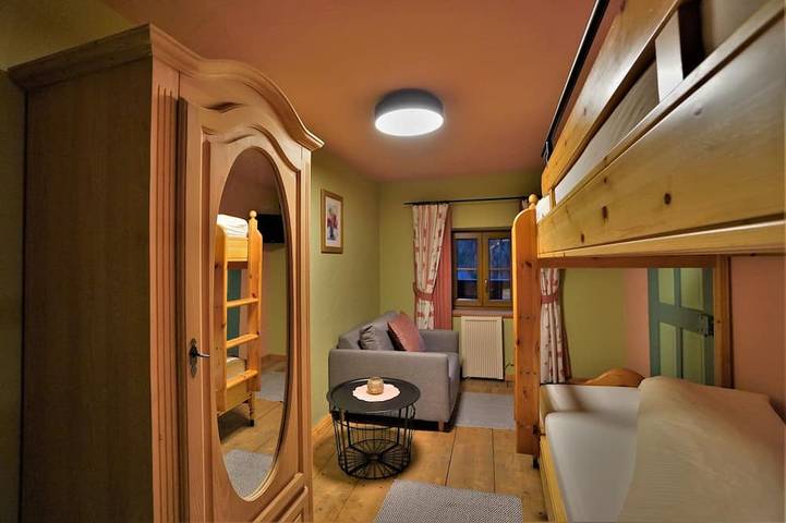 Chalet für 8 Personen, mit Garten und Sauna sowie Whirlpool, mit Haustier in Ehrwald - 4