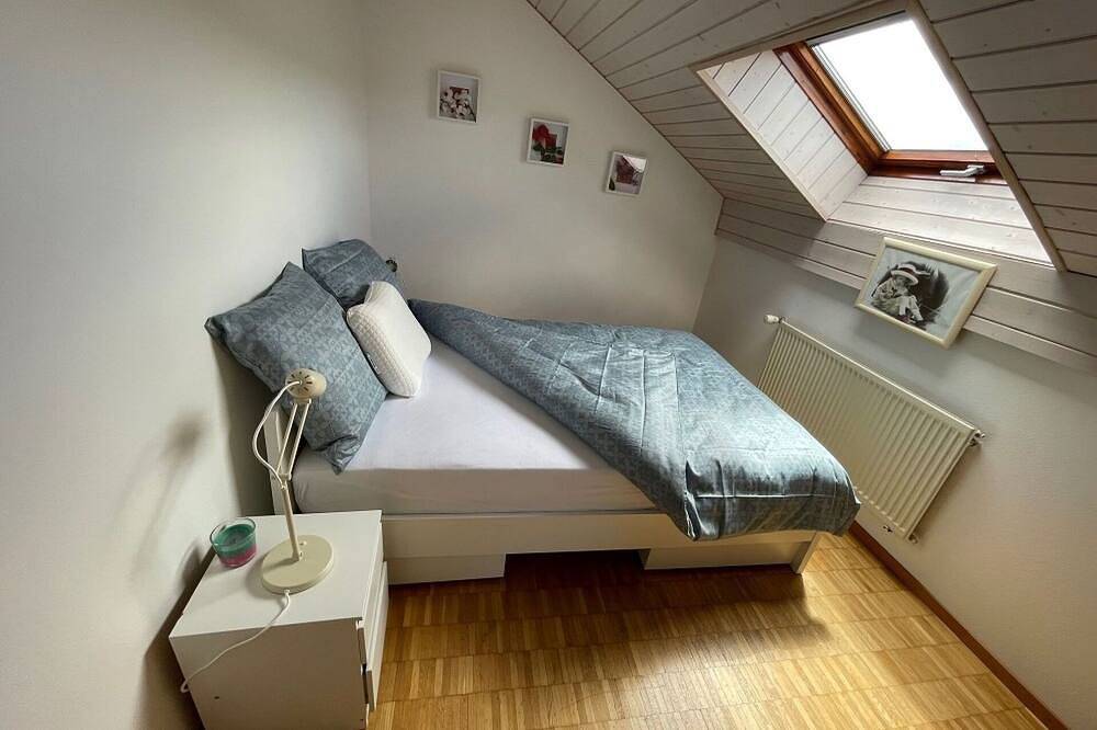 Ganze Wohnung, Herrliche Wohnung für 4 Gäste mit  W-Lan, Tv und Balkon in Porrentruy 2 Chaumont, Porrentruy