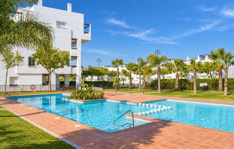 Apartamento vacacional entero, Apartamento con terraza junto a la piscina, aire acondicionado y aparcamiento - Alhama in Condado de Alhama, Alhama de Murcia