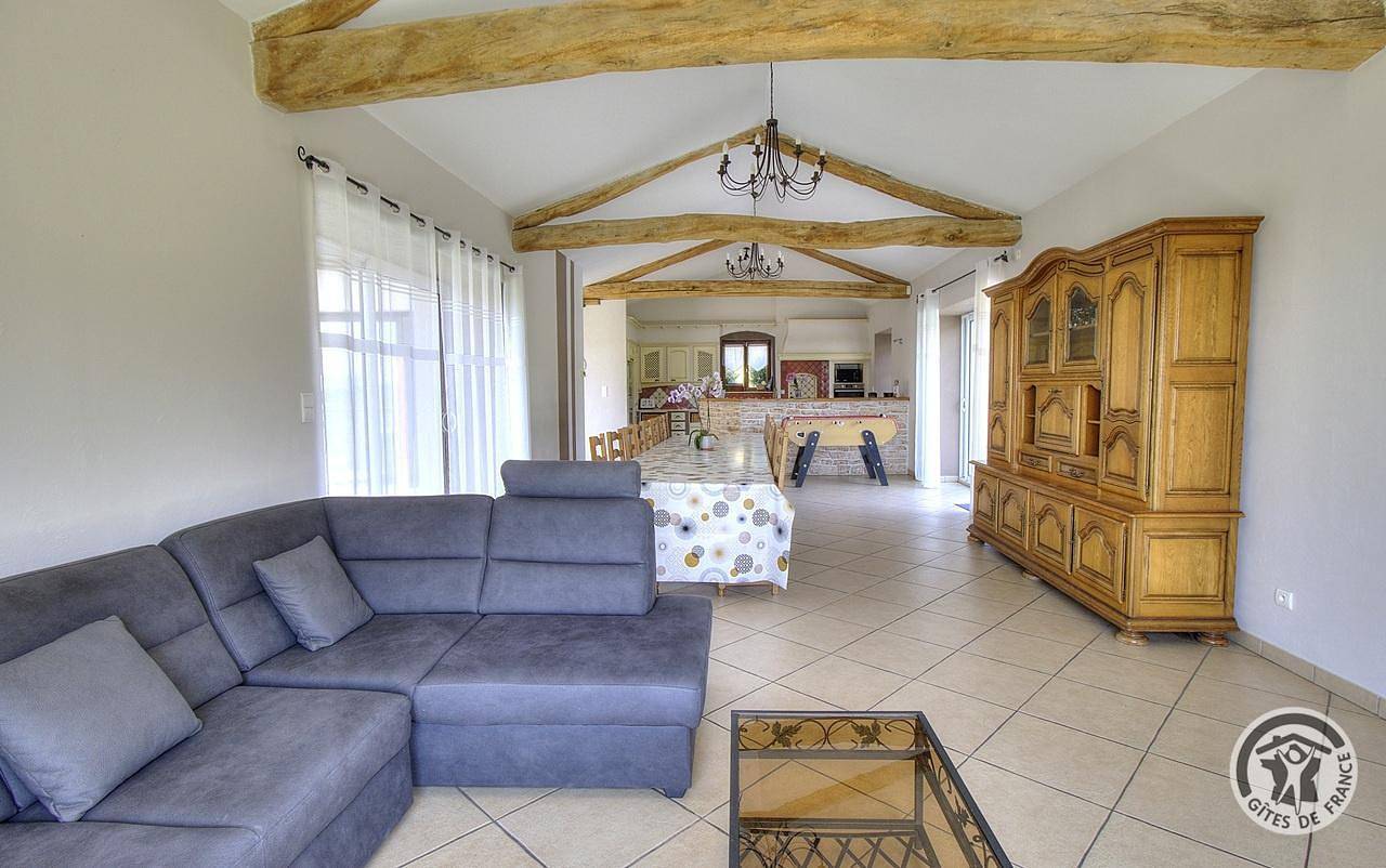 Gîte de l'Ouest in Longessaigne, Rhône