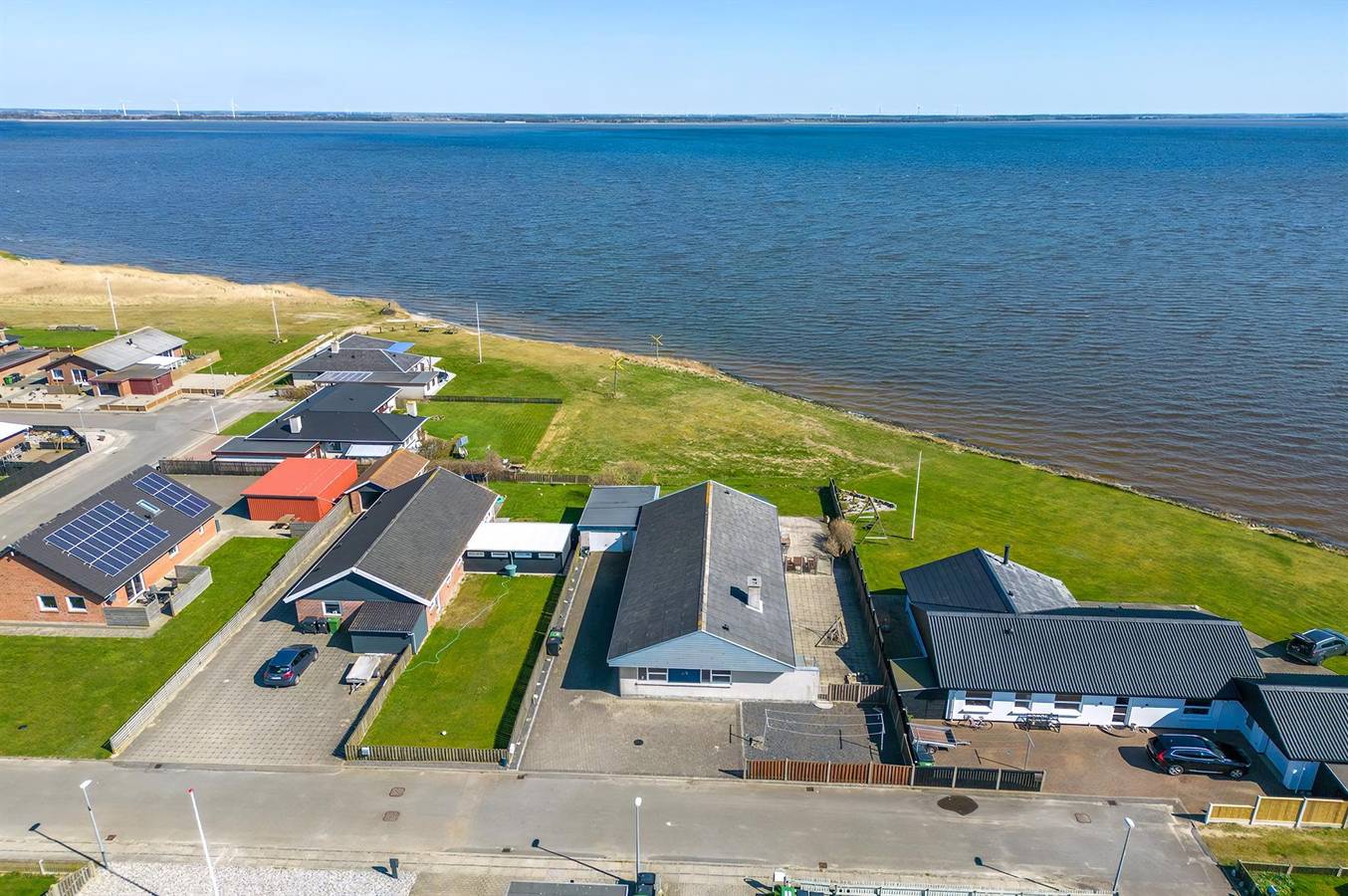 Pet friendly home in Ulfborg with Wifi in Thorsminde, Nissum Fjord