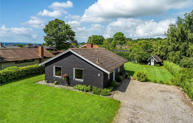 Ferienhaus für 6 Personen, mit Terrasse und Garten in Hejsager Strand