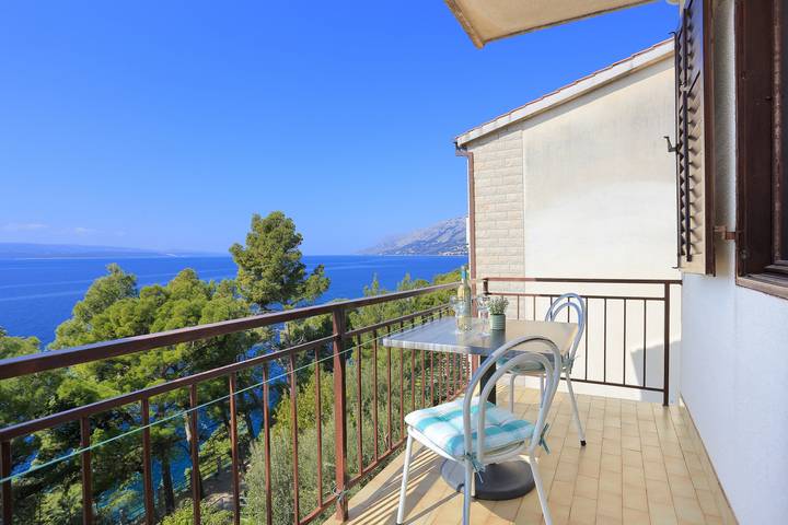 Ferienwohnung für 2 Personen, mit Balkon/Terrasse an der Makarska Riviera