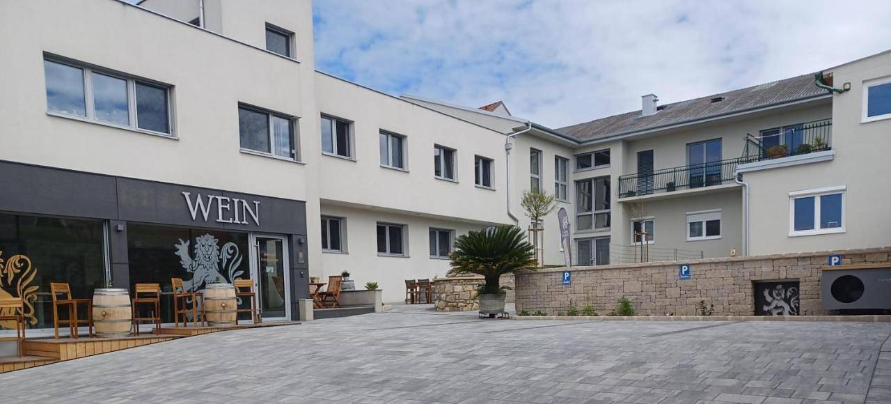 Ganze Wohnung, Weingut Königshofer in Neusiedl am See, Neusiedlersee-Hügelland