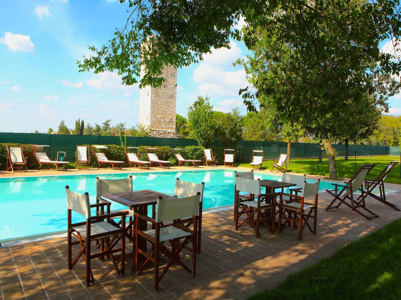 Apartamento entero, Casa en Spello con piscina y barbacoa in Foligno, Provincia de Perugia