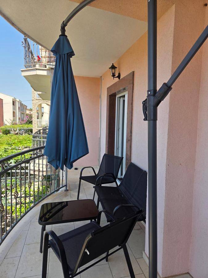 Maison d’hôte pour 4 personnes, avec jardin à Makarska - 2