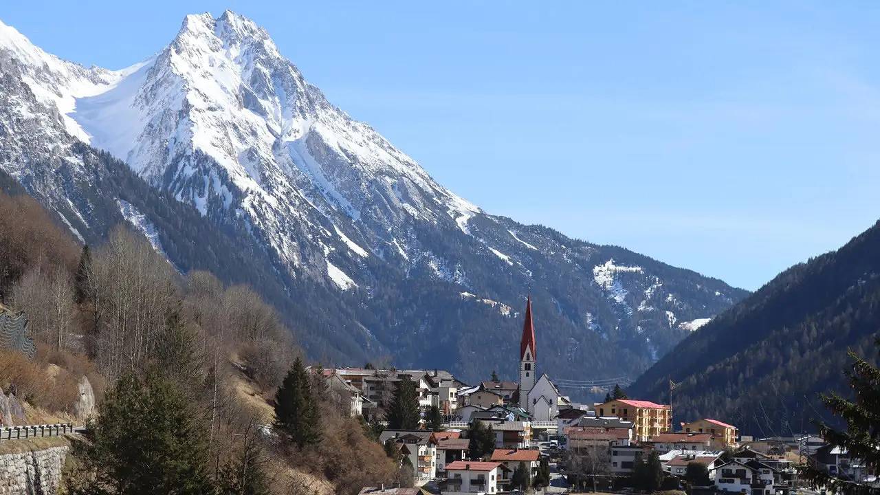 Ferienhaus für 13 Personen (200 m²) in Pettneu in Lechtaler Alpen, Pettneu am Arlberg
