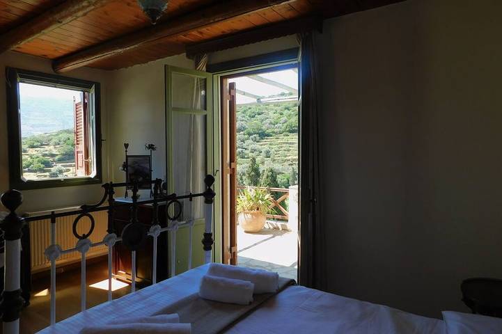 Gîte pour 3 personnes, avec jardin et balcon dans Andros - 2