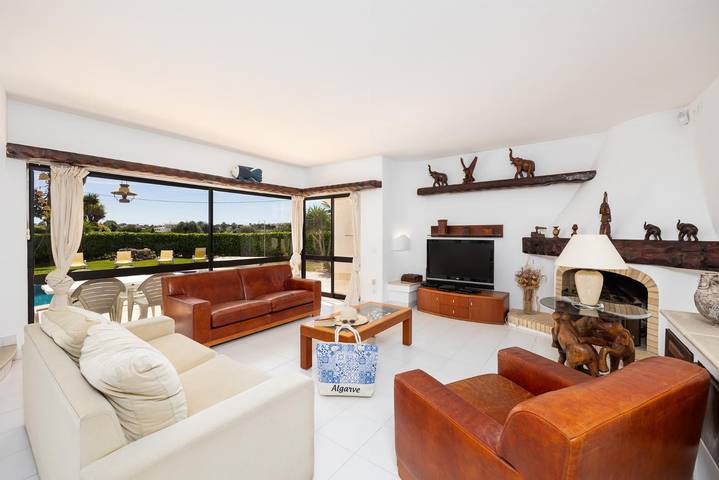 Location de vacances pour 6 personnes, avec jardin et vue sur l’océan à Guia - 4