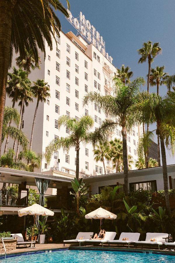 Apartamento para 4 personas, con piscina además de jardín y vistas, Se admiten mascotas en Hollywood