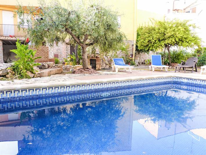 Ferienpark für 6 Personen, mit Garten und Pool sowie Balkon in Spanien - 2