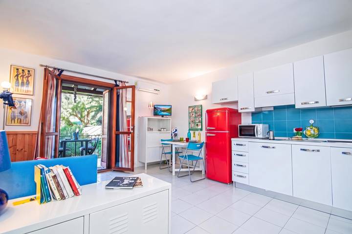Entire apartment, Vacanze Da Giuly With Shared Pool in Porto Rotondo, Olbia
