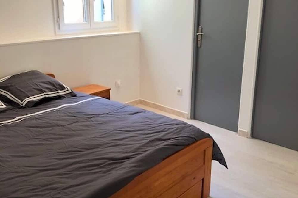 Pequeño remanso de paz para llevar la rueca in Carry-le-Rouet, Istres region