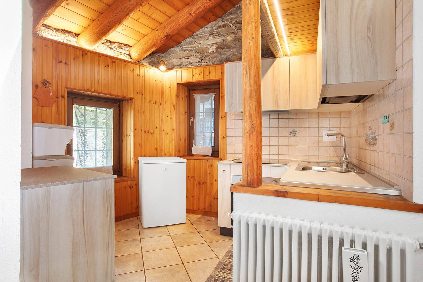 'Tillier Valtournenche' Apartment with Mountain View, Balcony and Wi-Fi in Breuil-Cervinia, Valtournenche