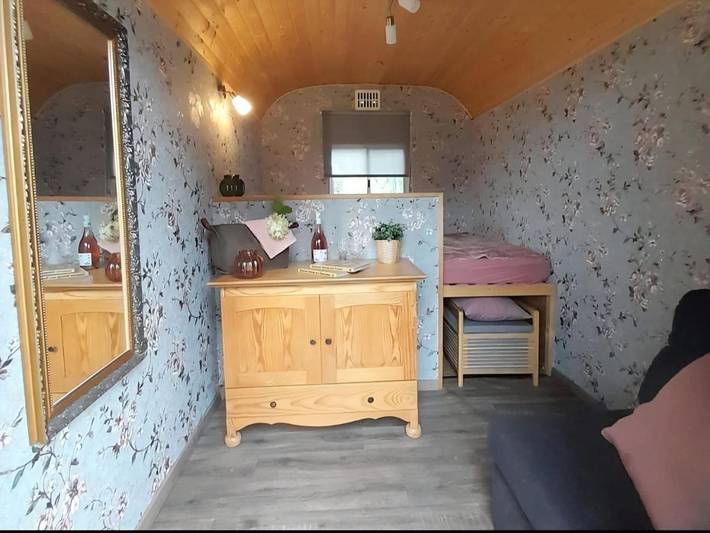 Vakantiehuis voor 3 personen, with Terras and Tuin as well as Uitzicht in Moormerland