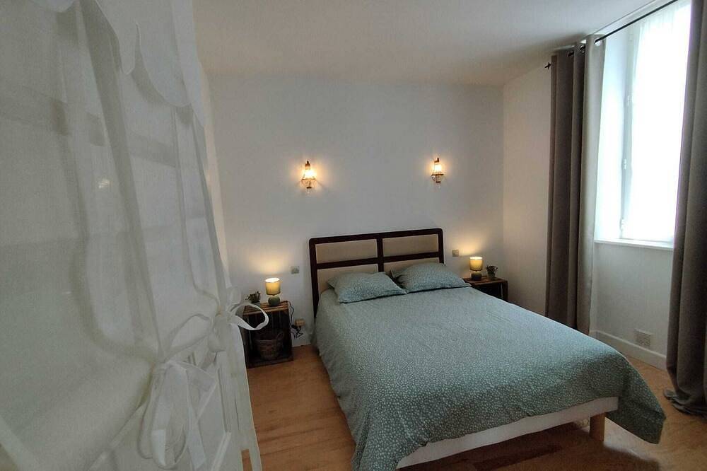 Évadez-vous au cœur du Cantal : Votre Maison de Caractère vous attend ! in Giou-de-Mamou, Région d'Aurillac