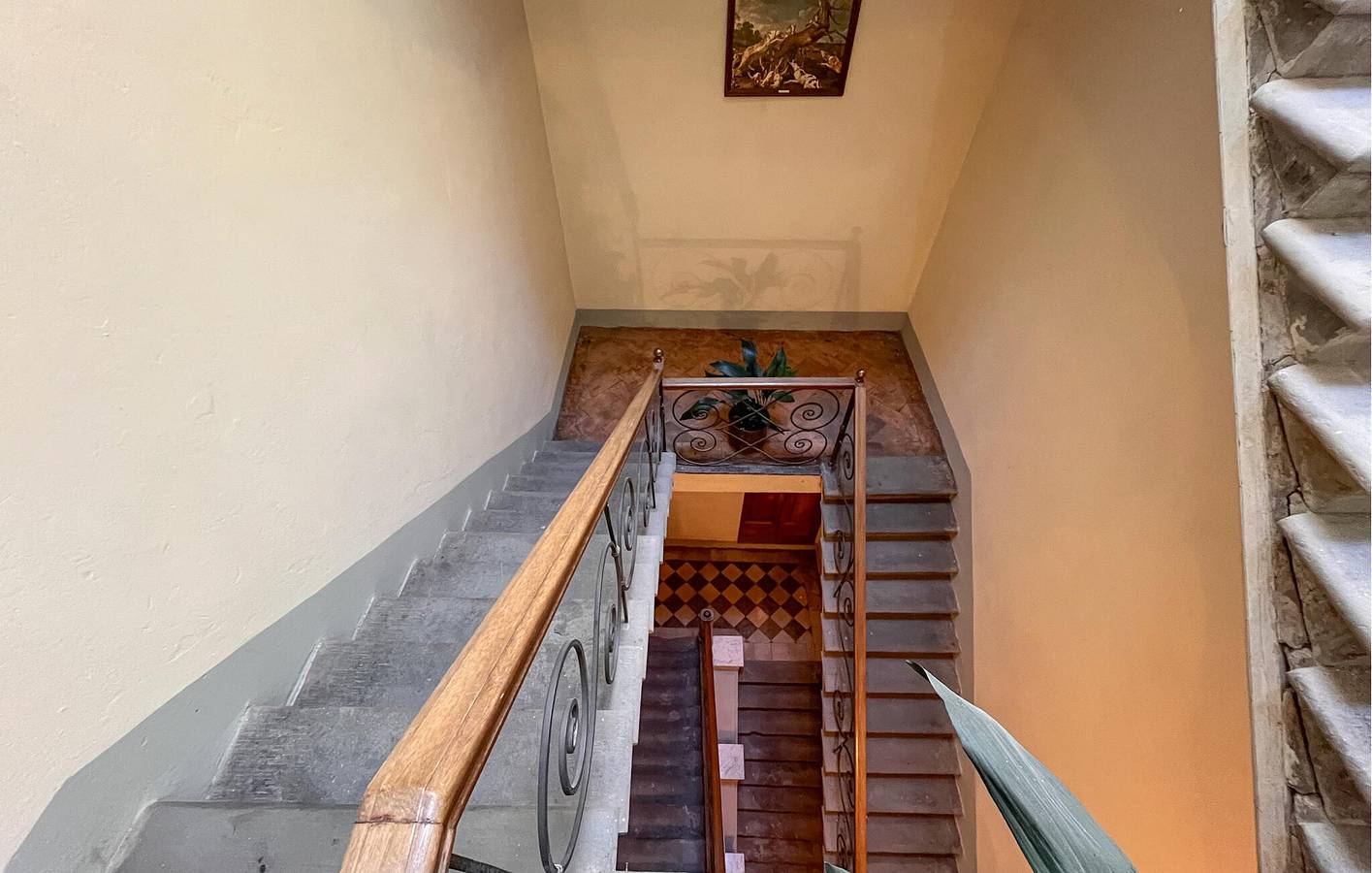 Ganze Ferienwohnung, Gemütliche 90-qm-Wohnung in der Nähe des Stadtzentrums mit Parkplatz & WiFi in Stia, Pratovecchio Stia