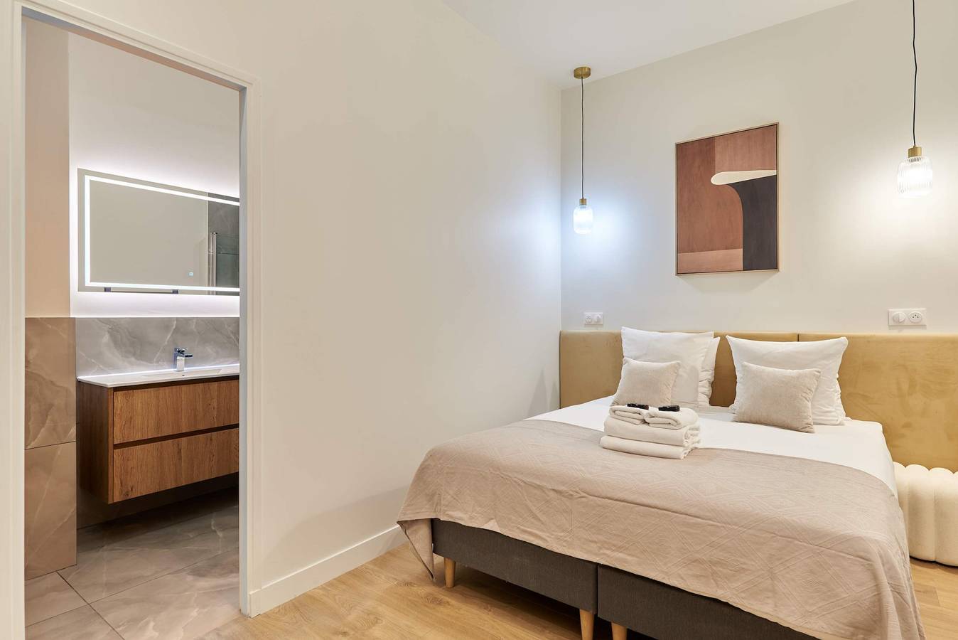 Entire apartment, Superb Apartment Ac – Buttes-Chaumont in Paris, Ile de France