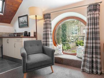 Cottage for 2 People in Bowness-on-Windermere, England, Photo 2