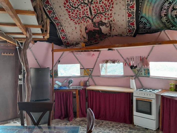 Camping pour 7 personnes, avec jardin ainsi que vue et terrasse, animaux acceptés sur la Costa del Sol