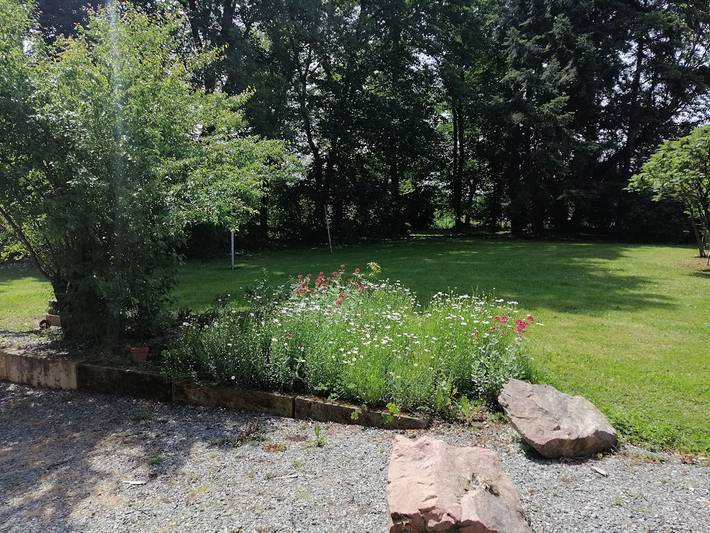 Gîte pour 6 personnes, avec jardin dans Nièvre - 2