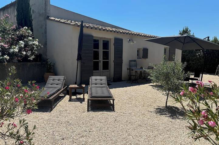 Appartement de vacances pour 2 personnes, avec piscine et jardin