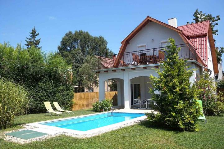 Ferienhaus für 10 Personen, mit Garten