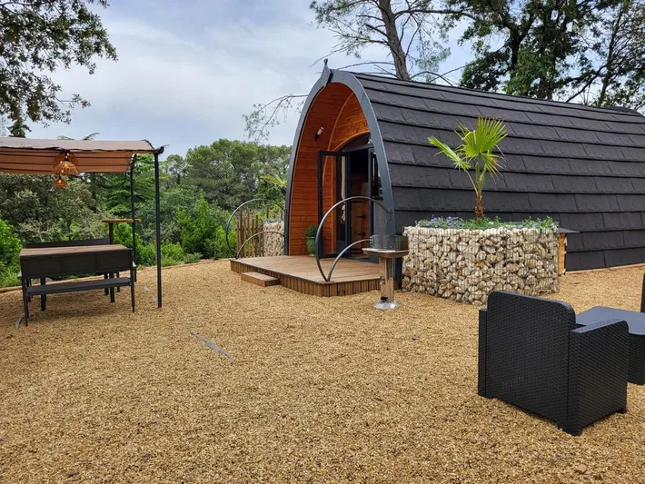 Albergue para 2 personas, con jacuzzi y jardín - 1