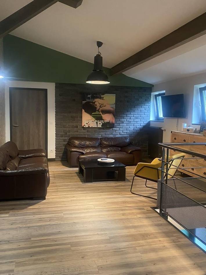 Gîte pour 7 personnes, avec Terrasse ainsi que Jardin et Vue dans Moutoux