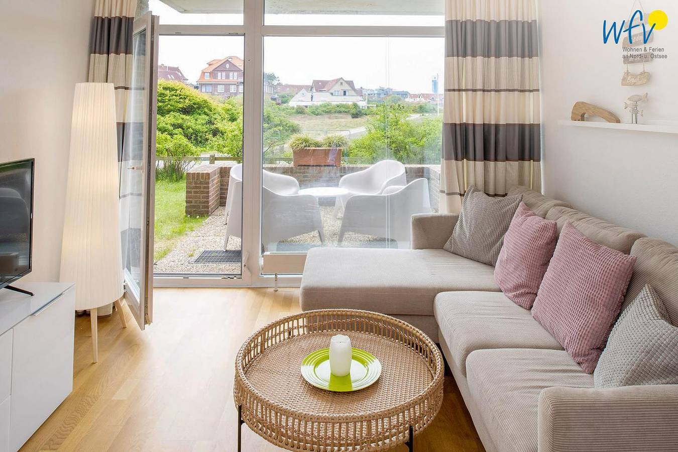 Apartamento entero, Komfortable Ferienwohnung Wellenrauschen - mit Kamin & Terrasse auf Langeoog in Langeoog