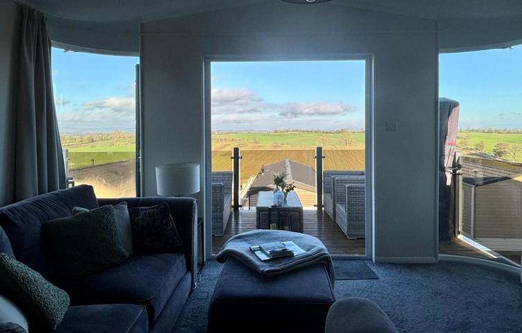Glamping for 4 people, with Balcony and Terrace as well as Garden and View in Ribble Valley