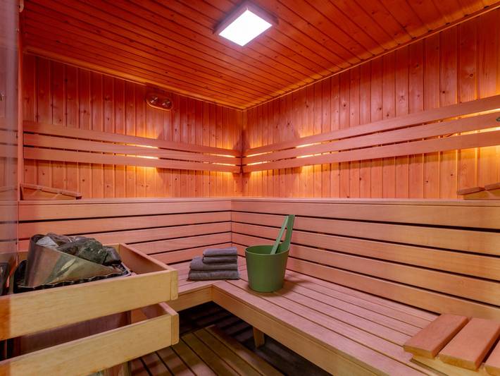 Ferienhaus für 8 Personen, mit Whirlpool und Terrasse sowie Sauna im Salzburger Land - 2