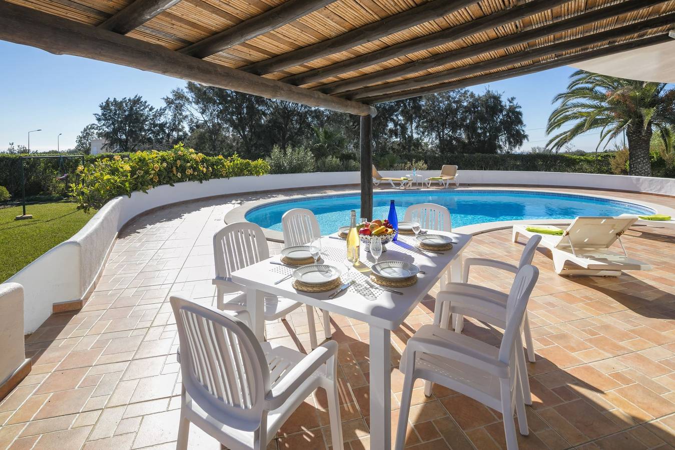 Casa Ryder · Casa Ryder. Short walk from Marinha b in Lagoa, Faro Distrikt