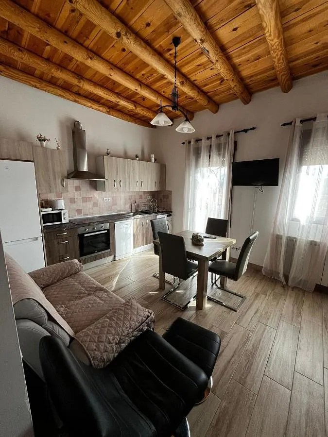 Apartamento de vacaciones para 6 personas, con balcón y vistas, Se admiten mascotas - 1