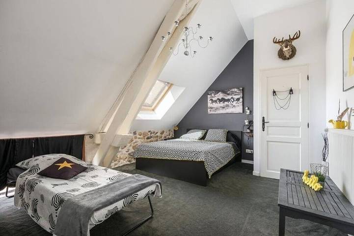 Location de vacances pour 10 personnes, avec jacuzzi dans Saint-Genix-les-Villages - 4