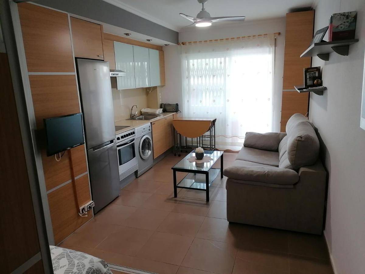 Apartamento entero, Estudio con patio en Daimus niños y mascotas consultar in Daimuz, Costa de Valencia