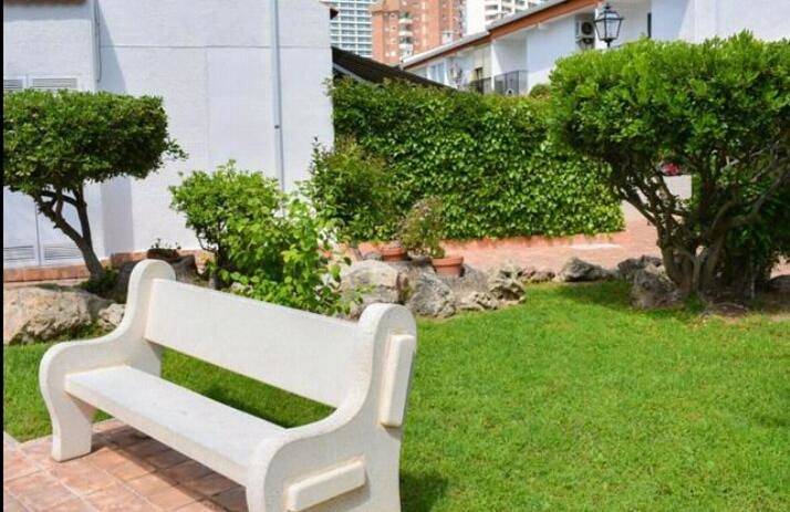 Geheel appartement, Rinconada Real Bungalow-Playa Levante in Benidorm, Costa Blanca