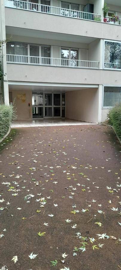 Appartement entier, One-Bedroom Apartment in Saint-Gratien, Val-d'Oise