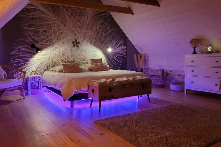 Location de vacances pour 4 personnes, avec terrasse ainsi que jacuzzi et jardin à Plonéour-Lanvern - 4