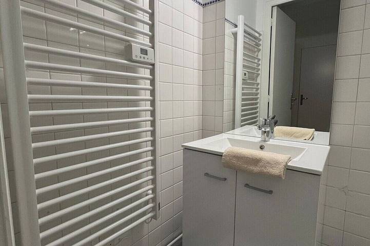 Appartement entier, Serene & bright T1 bis 500m from Thermes – relax, recharge & feel at home in Cazaubon, Gers