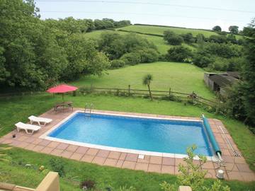 Log Cabin for 6 People in Ugborough, Devon, Photo 1