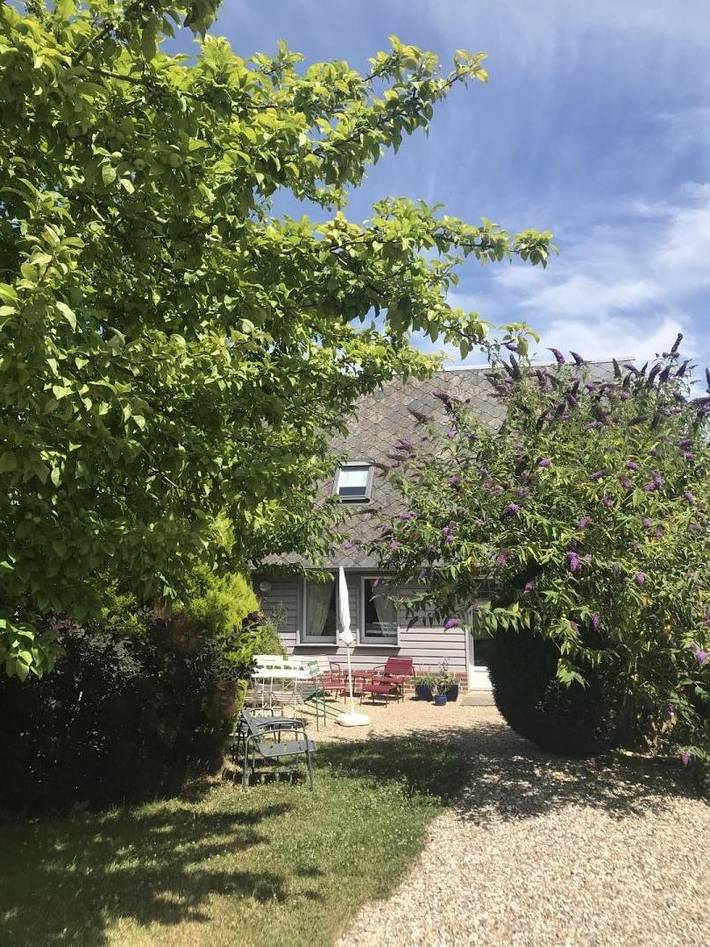 Gîte pour 6 personnes, avec terrasse et jardin à Ancretteville-sur-Mer
