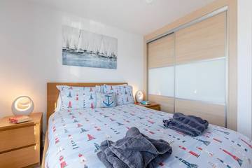 Apartment for 4 People in West Bay, Jurassic Coast, Photo 2