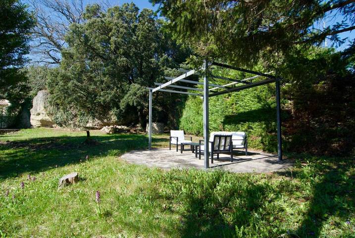 Location de vacances pour 6 personnes, avec vue ainsi que piscine et jardin, animaux acceptés à Réauville - 4