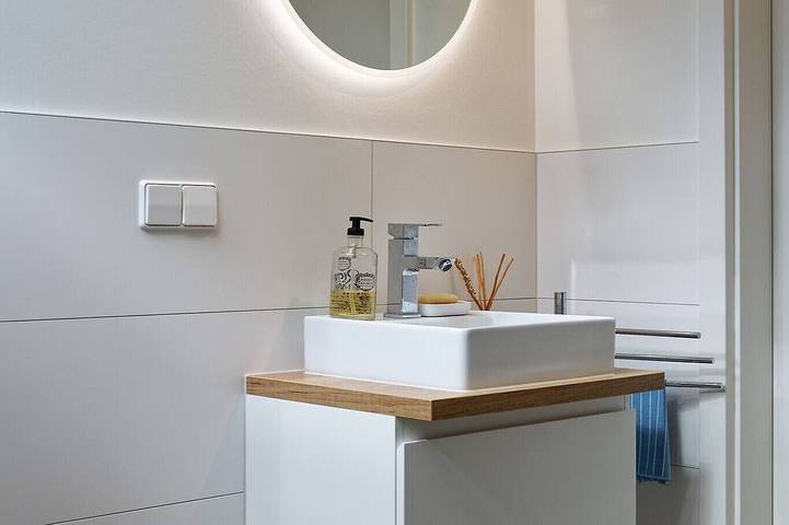 Appartamento intero, Moderne Ferienwohnung mit Atemberaubender Aussicht bei Heidelberg in Dossenheim, Kurpfalz